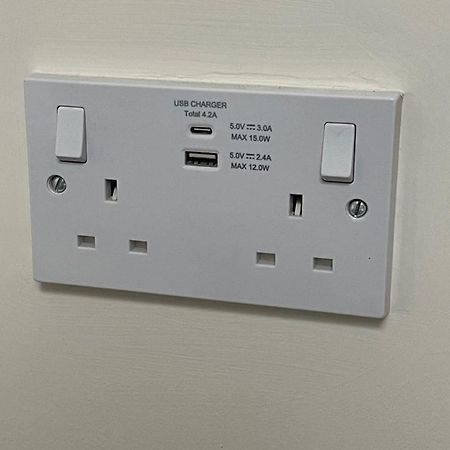 Unique Duplex Apartment Free Parking Free Wi-Fi 6 Minutes From Leeds City Centre 외부 사진