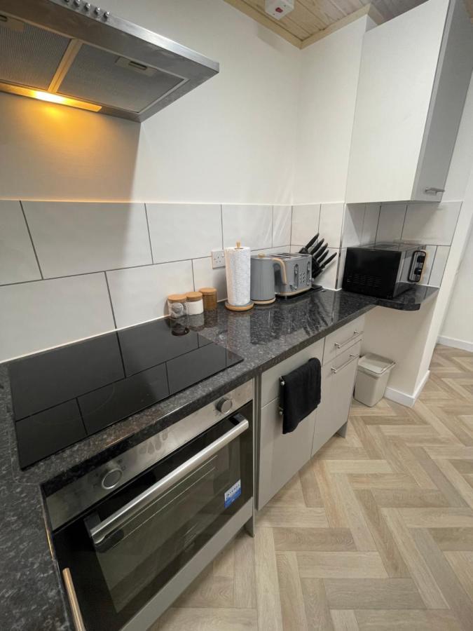 Unique Duplex Apartment Free Parking Free Wi-Fi 6 Minutes From Leeds City Centre 외부 사진