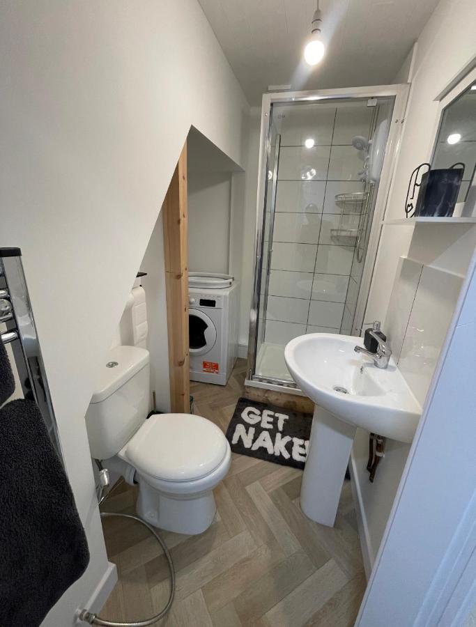 Unique Duplex Apartment Free Parking Free Wi-Fi 6 Minutes From Leeds City Centre 외부 사진