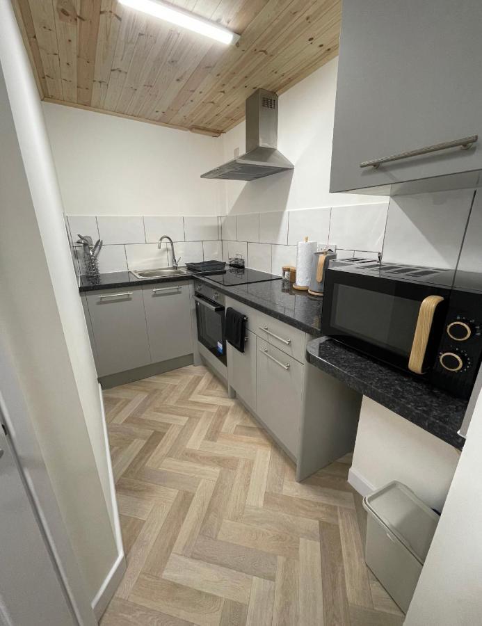 Unique Duplex Apartment Free Parking Free Wi-Fi 6 Minutes From Leeds City Centre 외부 사진